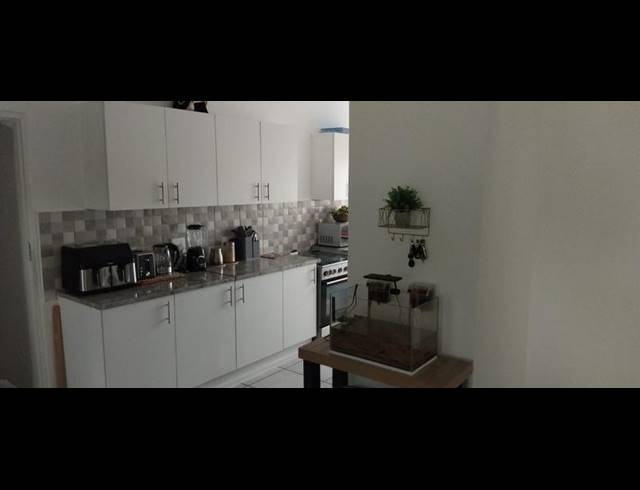 3 BEDROOM PROPERTY TO RENT IN ALBERTSKROON